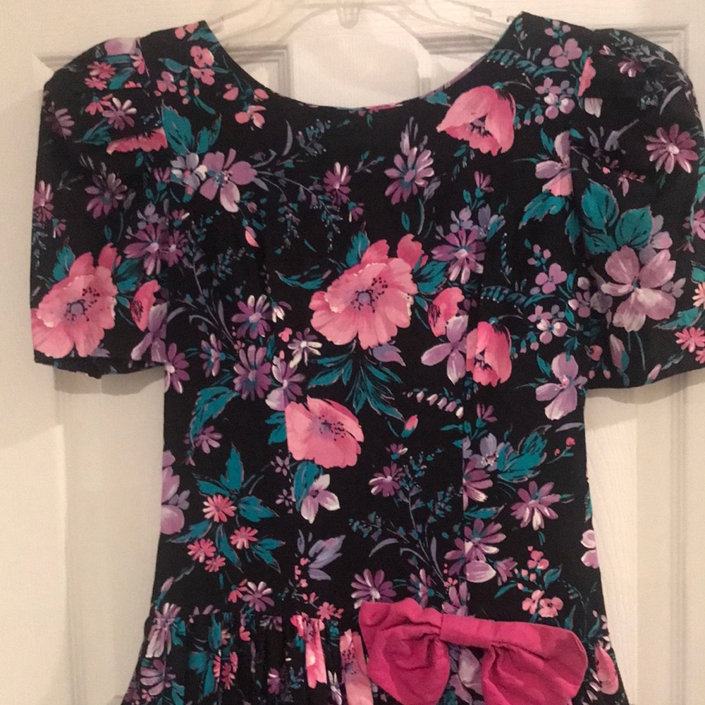 Floral fitted dress